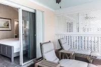 Duck Key Waterfront Villa w/ 2 Free Kayaks & Near 2 Public Marinas - Villas