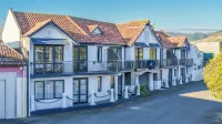 Harbourside Lodge - parking