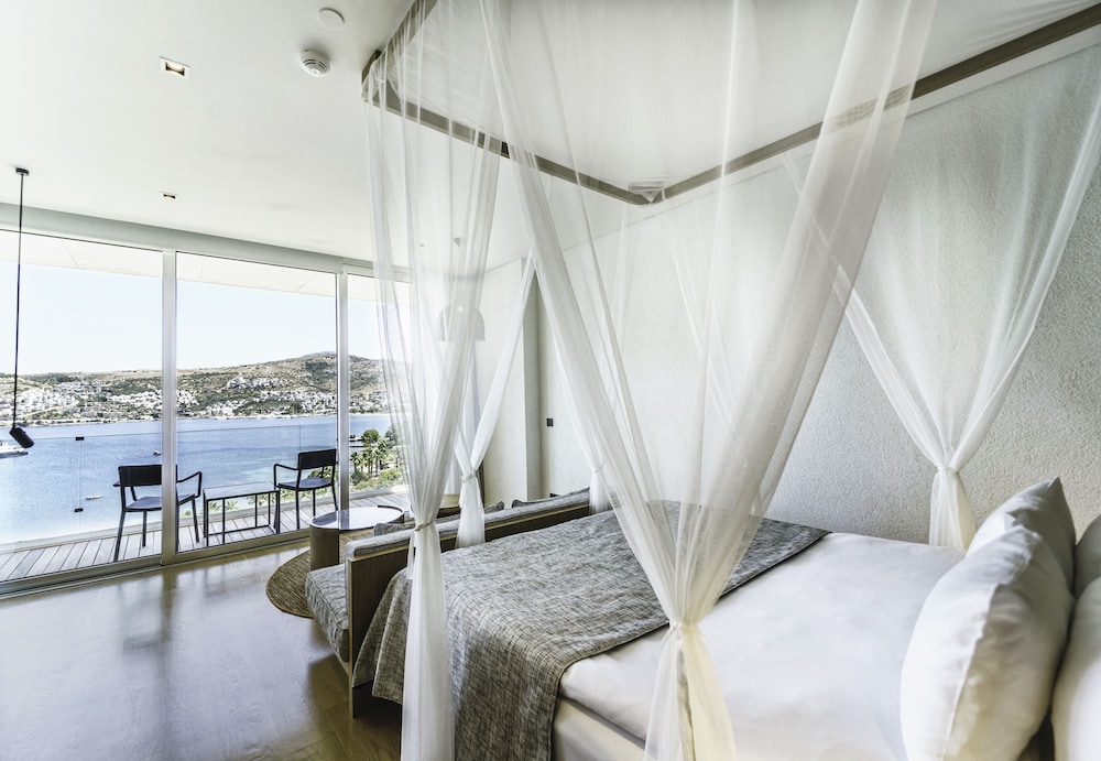 Cape Bodrum Luxury Hotel & Beach