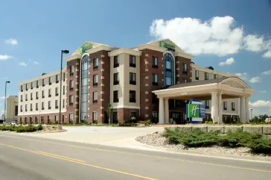 Holiday Inn Express & Suites MARION by IHG