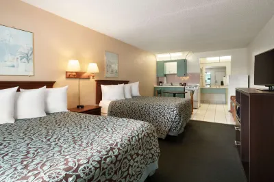 Days Inn by Wyndham Clearwater/Gulf to Bay