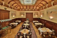 Hotel Elefant Hotels in Crivitz