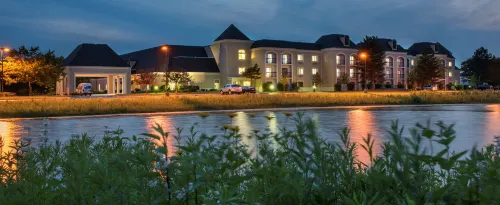 DoubleTree by Hilton Hotel Chicago Wood Dale - Elk Grove Hotels in Wood Dale