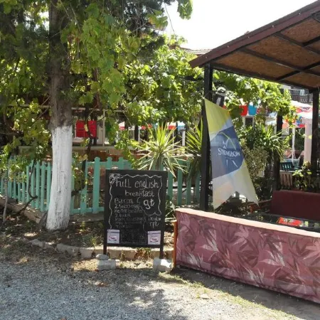 Villa Ozalp Apartments
