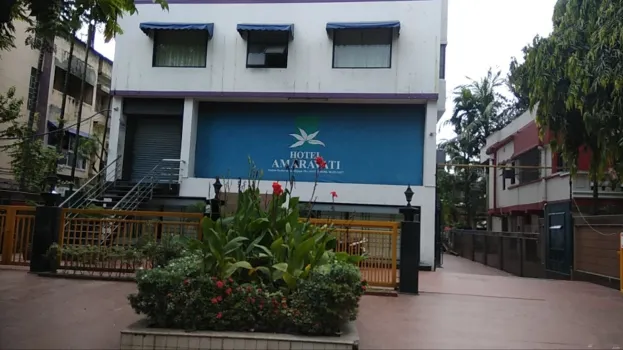 Hotel Amaravati Hotels near Road Riders