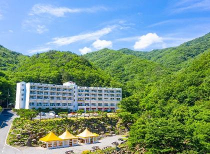 Junsung Resort