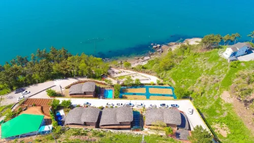 Namhae Smurf Village Pension