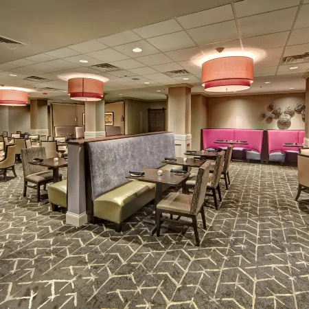 DoubleTree by Hilton Decatur Riverfront