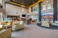 Clarion Pointe Indianapolis Airport Hotels in Guilford Township