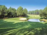 Eden Parc Golf de l'Ardilouse V8IS - Parkering