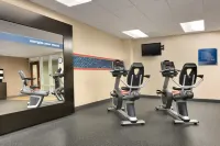Hampton Inn & Suites Mahwah - Gym