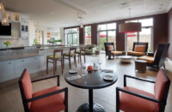 Hilton Garden Inn Montreal Airport