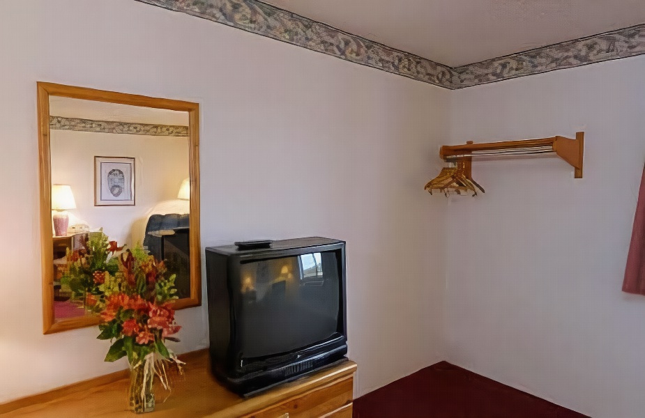 Americas Best Value Inn & Suites International Falls