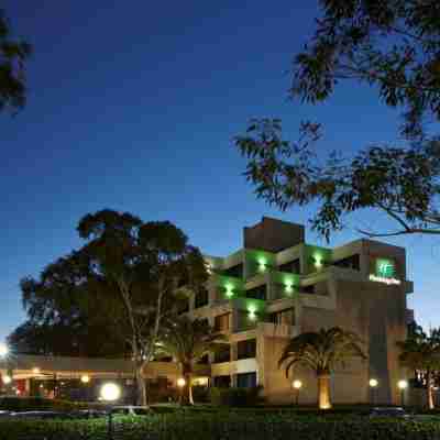 Holiday Inn Warwick Farm Hotel Exterior