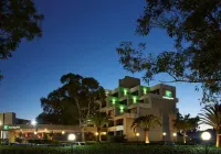 Holiday Inn Warwick Farm