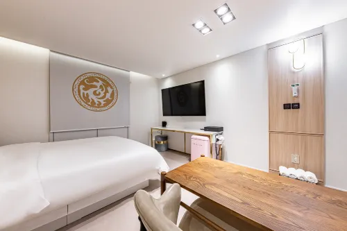 Changwon Myeongseodong Hotel Goguryeo