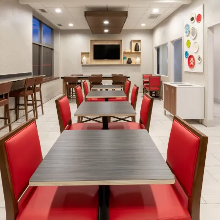 Holiday Inn Express & Suites MINNEAPOLIS-DWTN (CONV CTR) by IHG