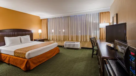 Airport Honolulu Hotel
