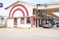 OYO Hotel Altus N Main St Hotels near Altus AFB Dog Park