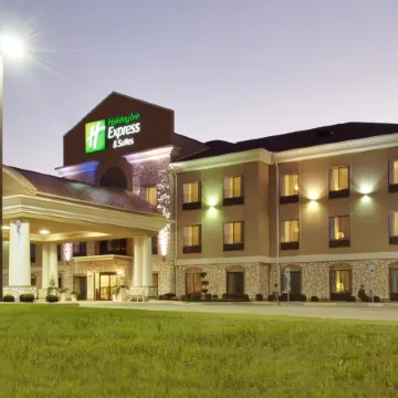 Holiday Inn Express & Suites Center by IHG
