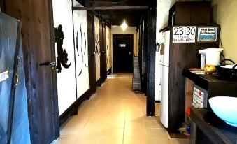 Taketomijima Guesthouse and je Taime