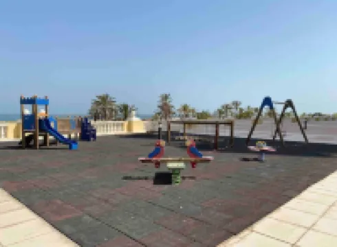 Newly Renovated Gulf Studio with Gym Beach Pool Access