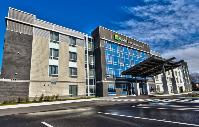 Holiday Inn Express & Suites VAUDREUIL - DORION by IHG
