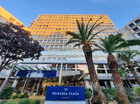 Madrid Marriott Hotel Princesa Plaza Отели рядом с достопримечательностью «Сан-Андрес»