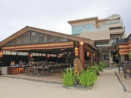 Two Seasons Boracay Resort Отели рядом с достопримечательностью «Пятница Бич»