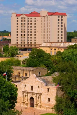 Sonesta ES Suites San Antonio Downtown Alamo Plaza