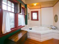 Beaconsfield Bed and Breakfast - Victoria