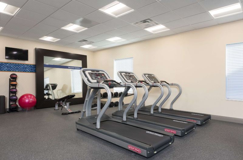 Hampton Inn & Suites Chicago/Schaumburg photo 4