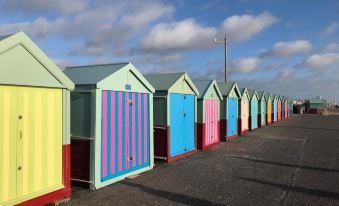 Central Lanes Pad - Moments from the Seafront and Royal Pavillion