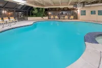 La Quinta Inn & Suites by Wyndham Salt Lake City - Layton Hotels in Layton