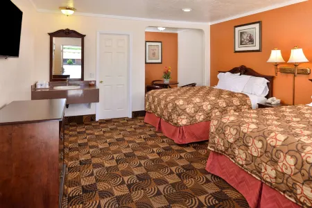 Americas Best Value Inn & Suites Klamath Falls Отели рядом с достопримечательностью «Скилет Хандл трейлхед»