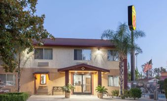 Super 8 by Wyndham Selma/Fresno Area