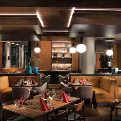 Adina Apartment Hotel Frankfurt Westend Dining/Meeting Rooms