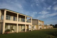 Lakeview Motel and Apartments