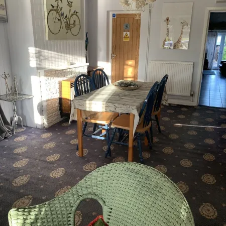 Parkview Guesthouse Отели рядом с достопримечательностью «Железнодорожный вокзал Кембриджа»