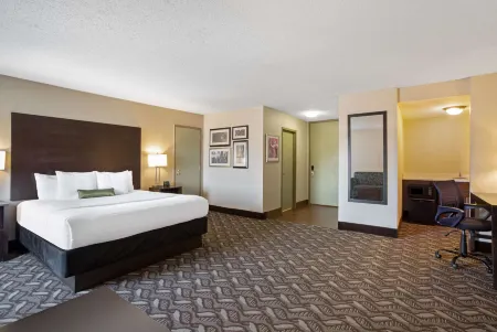 La Quinta Inn & Suites by Wyndham Springfield MA