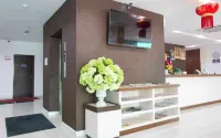 Peach Hill Hotel