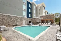 Homewood Suites by Hilton McDonough فنادق في McDonough