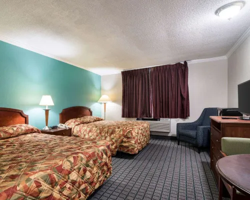 Rodeway Inn - 2-Star