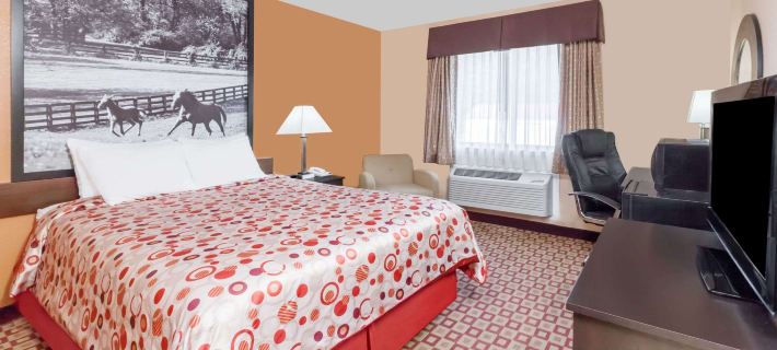 Super 8 by Wyndham Bowling Green South Hotels in Warren County