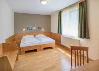 JUFA Hotel Bad Aussee Hotels in der Nähe von Arschlochwinkel