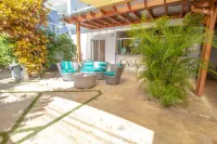 Casa Valeria Boutique Hotel - Pensions