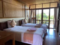 River Bank Resort