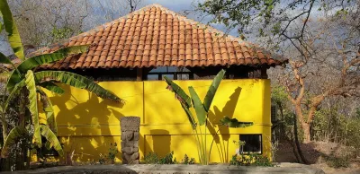San Simian Lodge Hotels in El Tanque Rojo