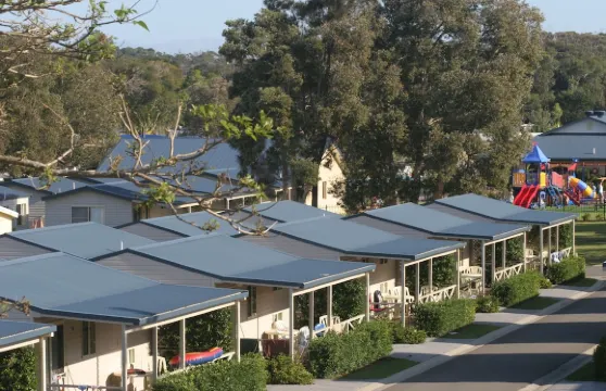 海灘假日點酒店