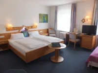 Tiptop Hotel Garni Pfauen Hotel a Vogtsburg im Kaiserstuhl
